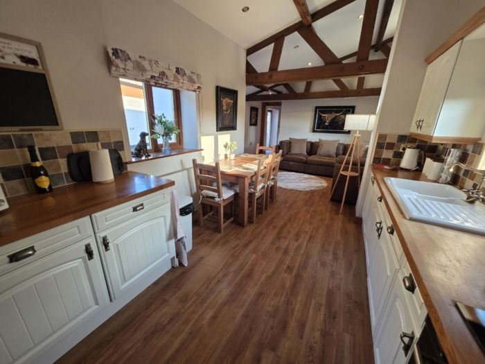 Dairy Cottage - Image 2