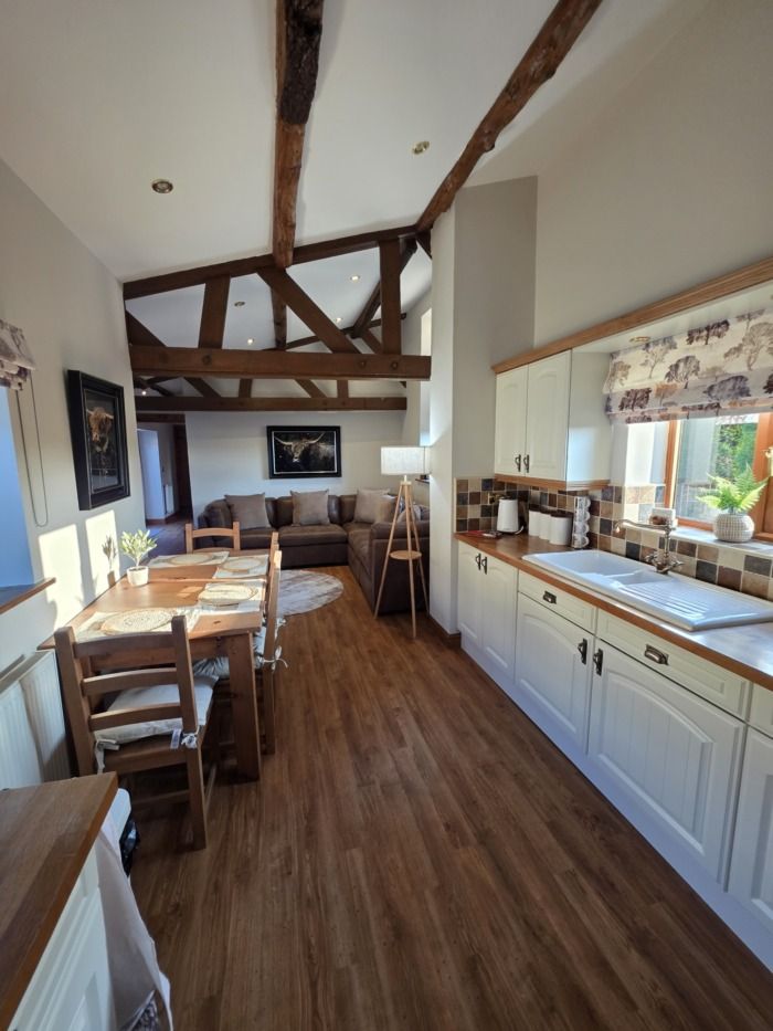 Dairy Cottage - Image 3